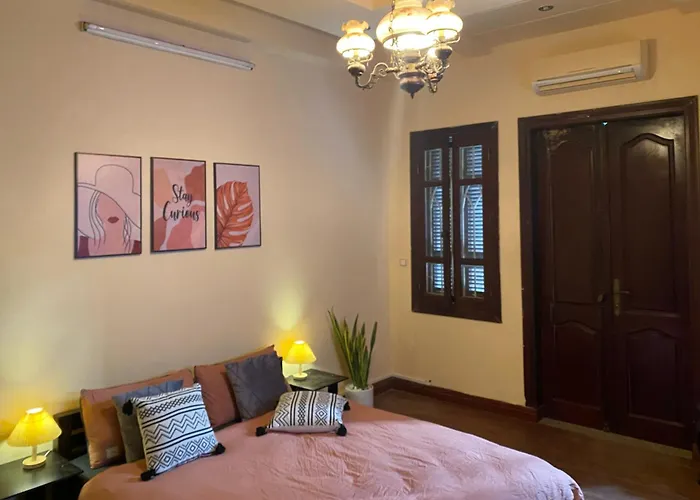House Giang Văn Minh Đối Diện Lăng Bác